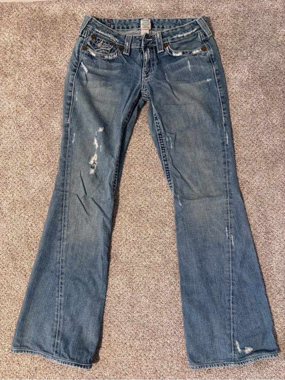 Women’s True Religion Distressed Flare Jeans size 29